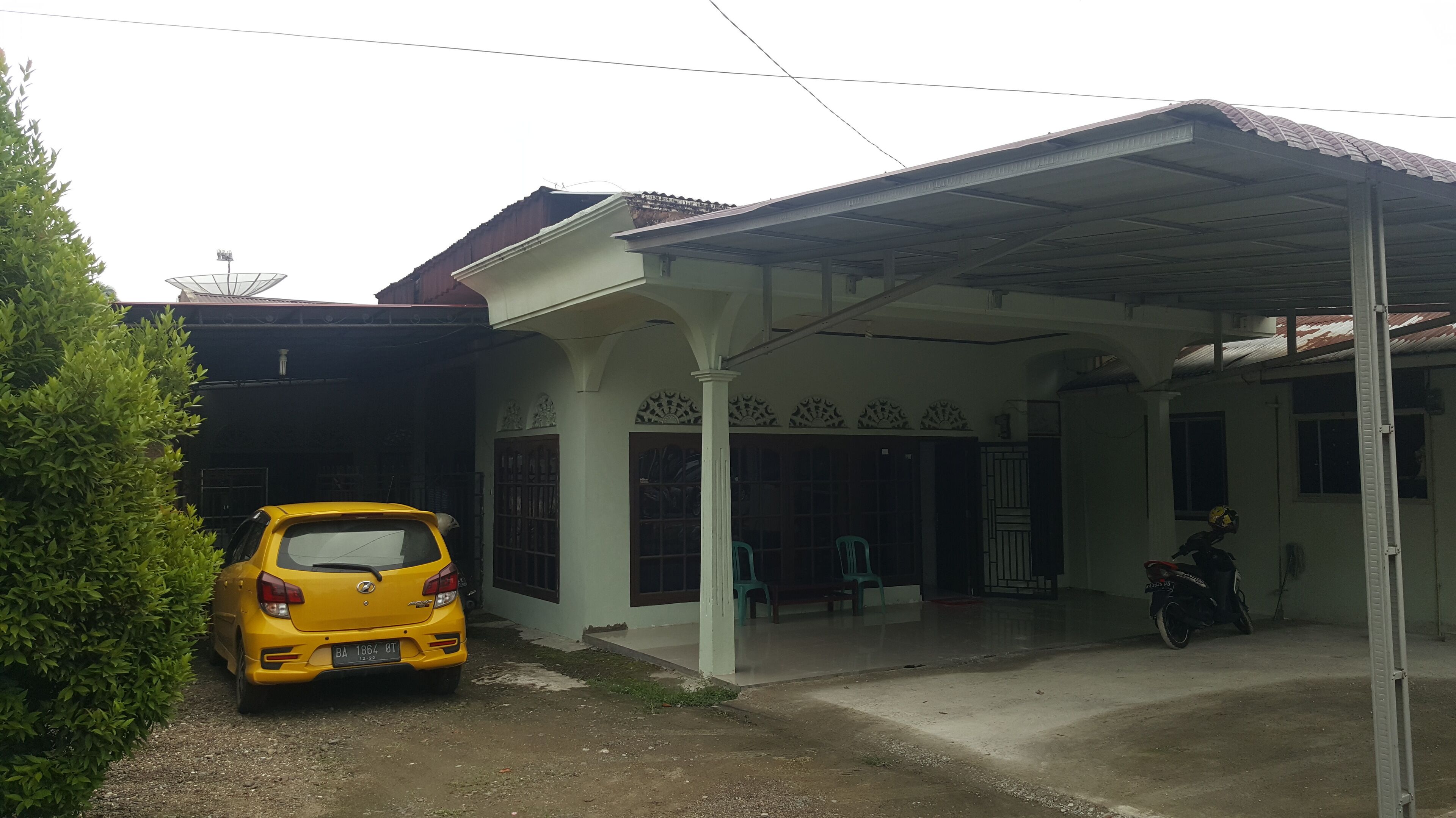 Penginapan Umi Rohana by OYO Rooms