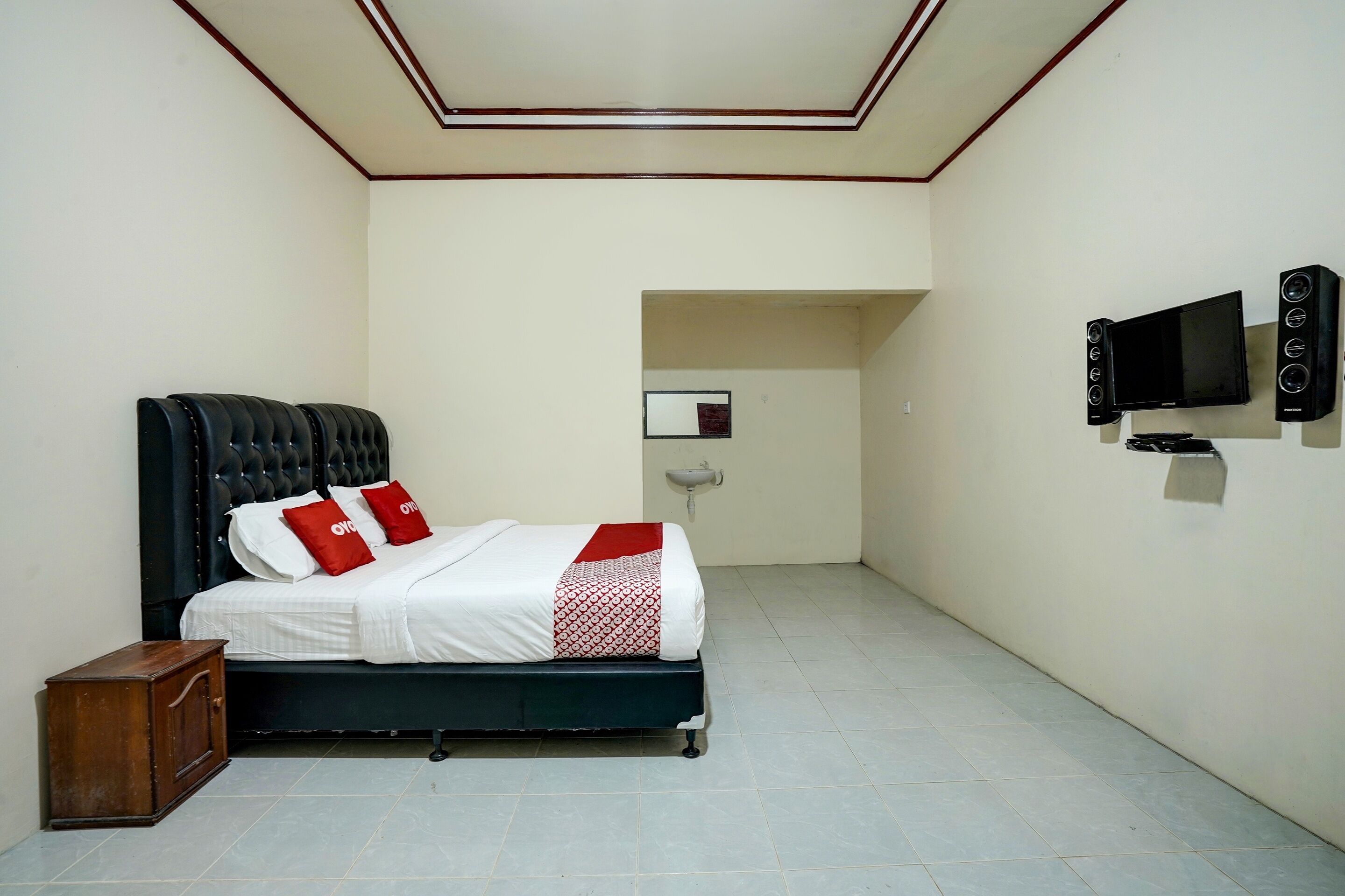 Efniati Homestay Syariah by OYO