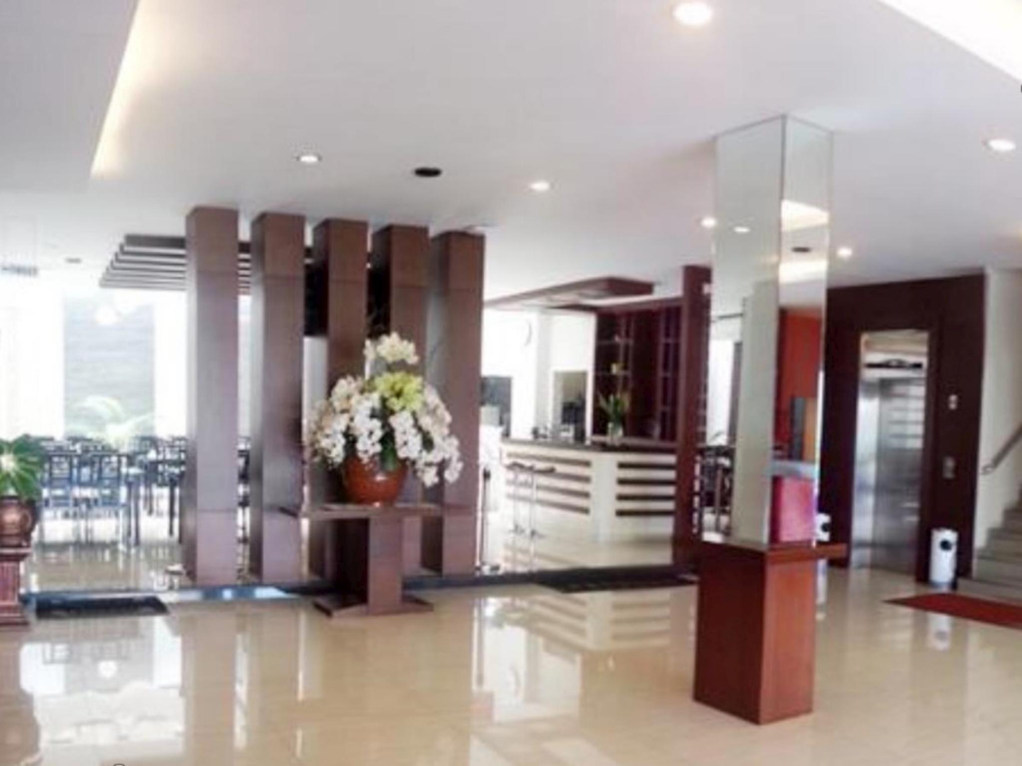 Grand Mega Hotel
