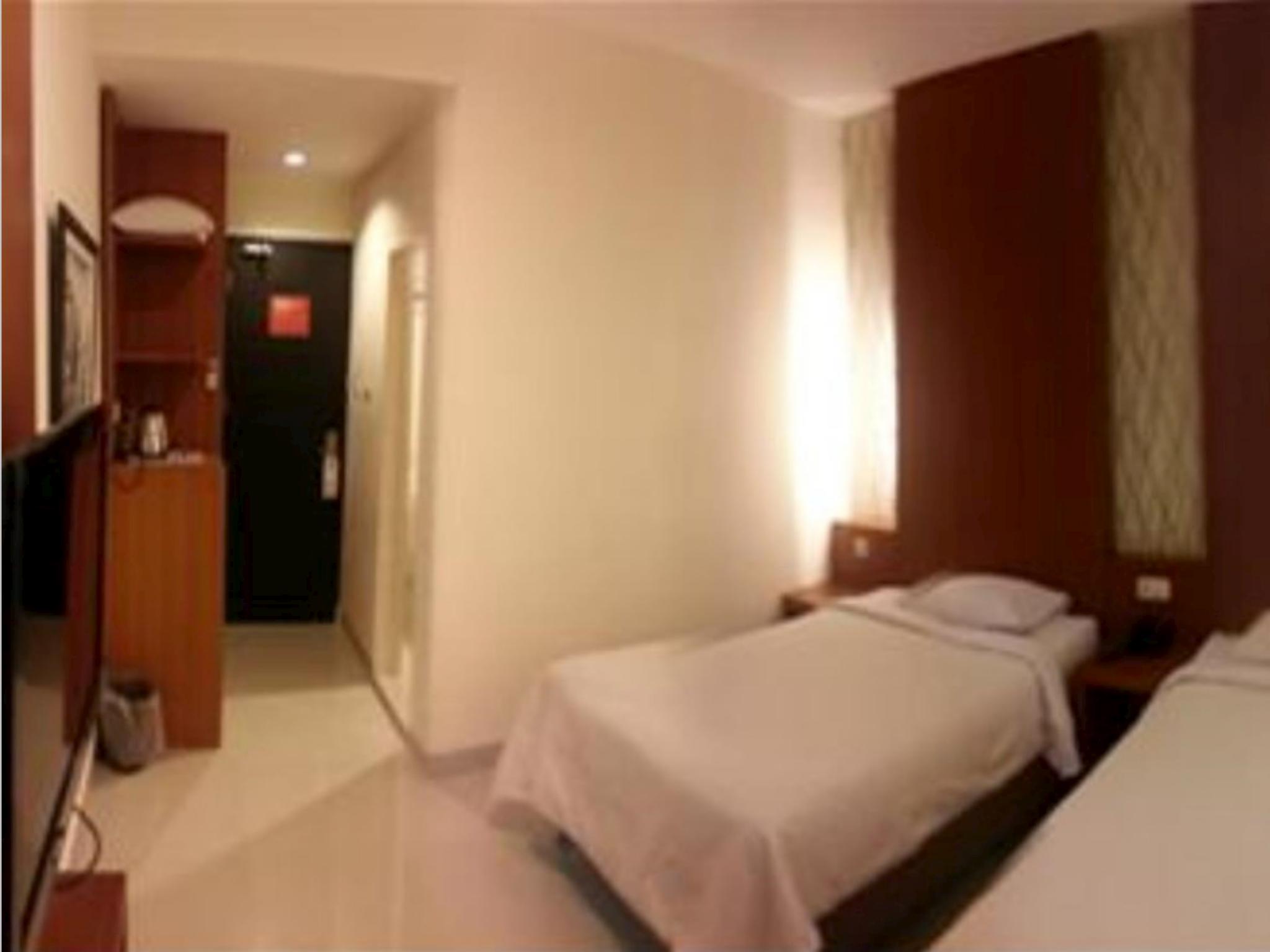 Grand Mega Hotel