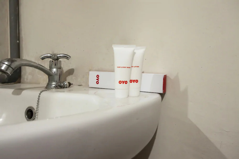 Hotel Apple by OYO Rooms