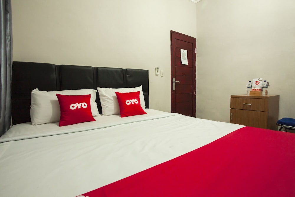 Hotel Apple by OYO Rooms