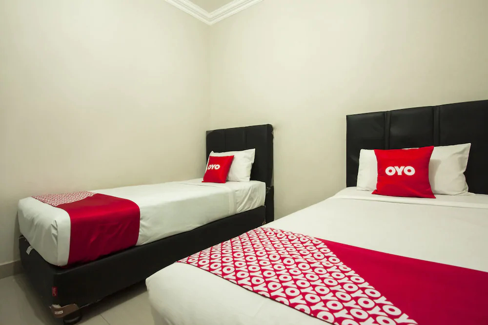 Hotel Apple by OYO Rooms