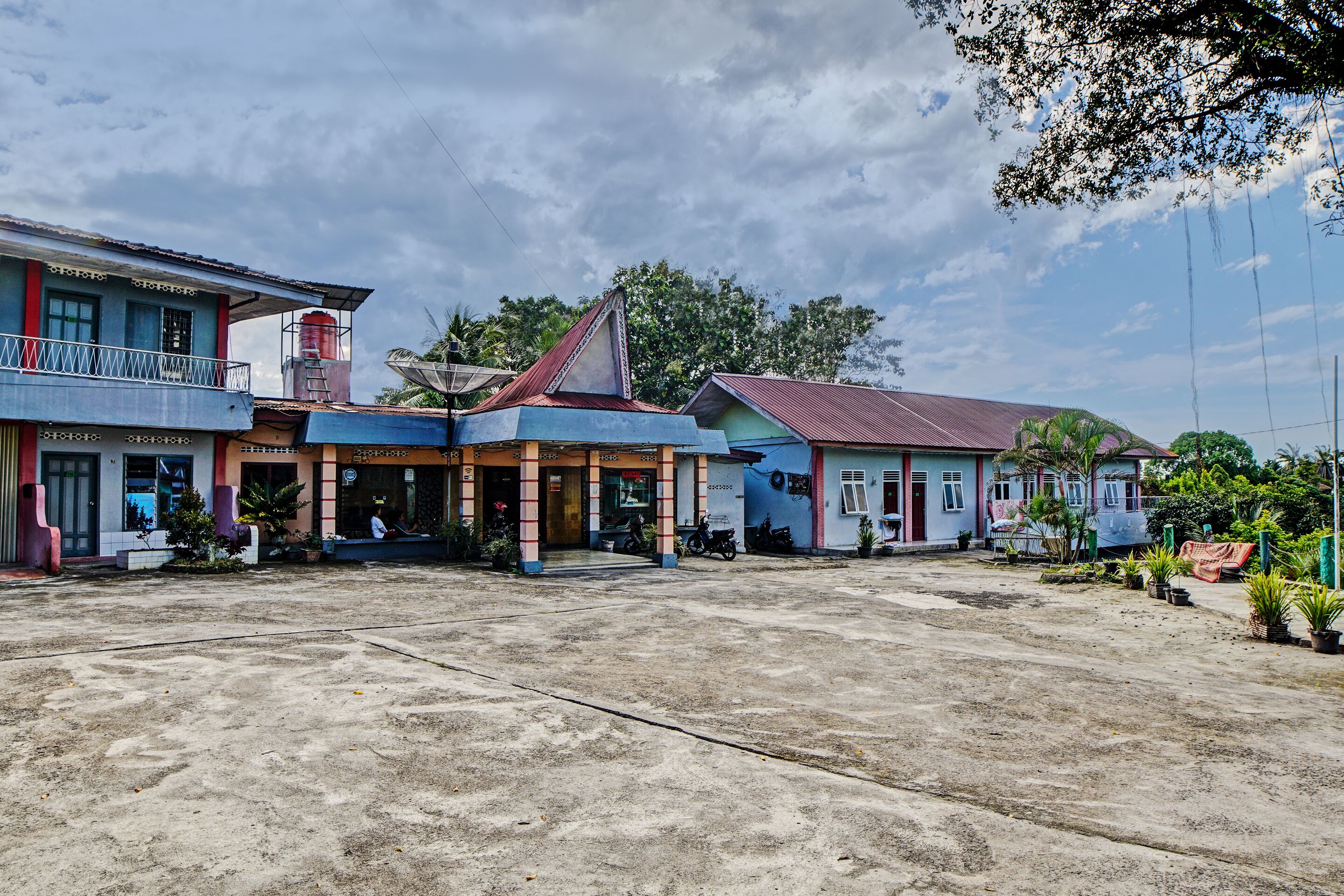 OYO 92579 Hotel Mutiara