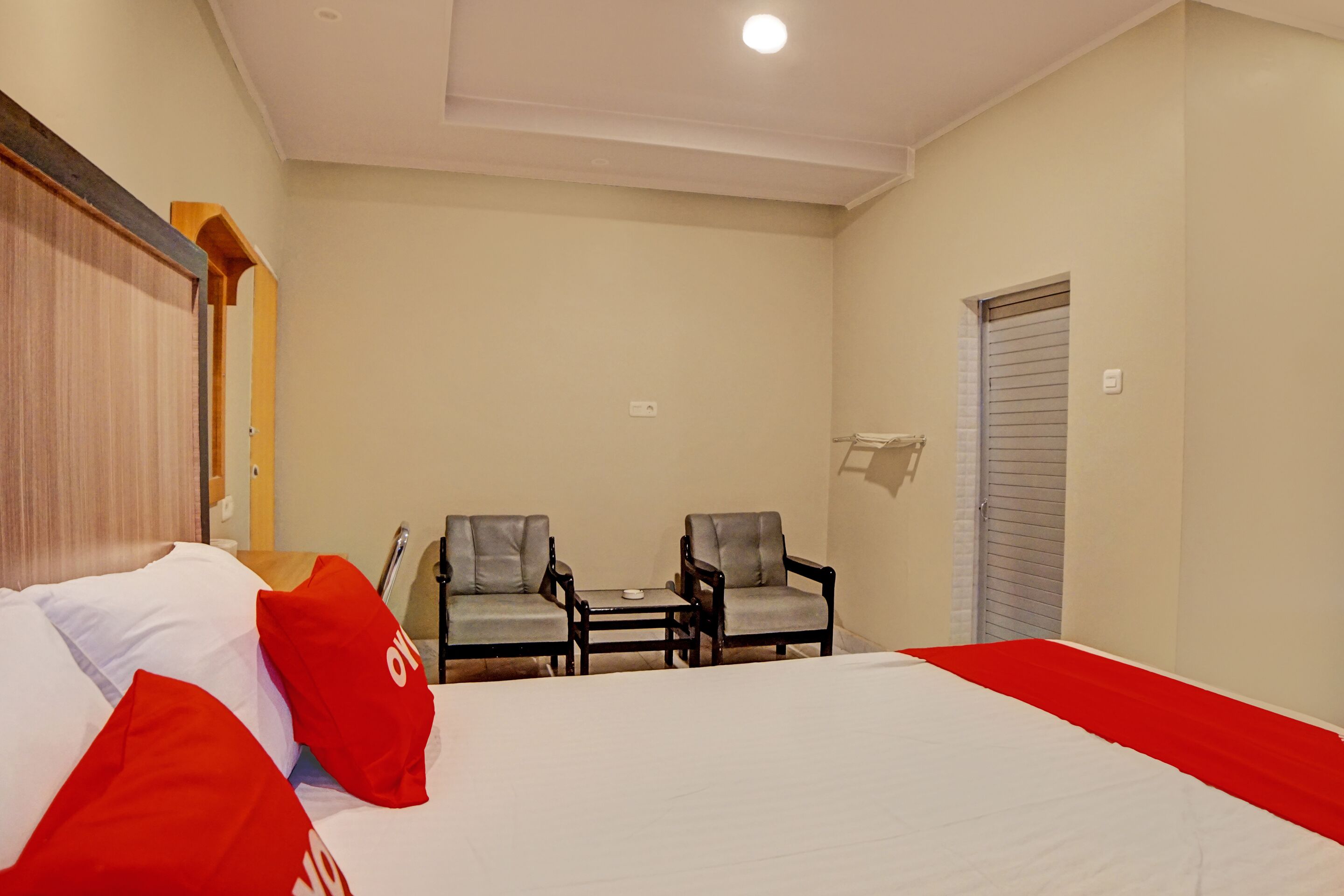 OYO 92579 Hotel Mutiara