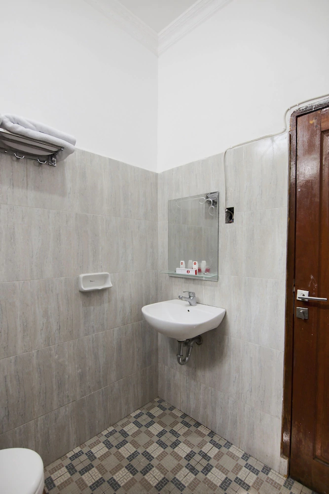 Penginapan Fergael by OYO Rooms