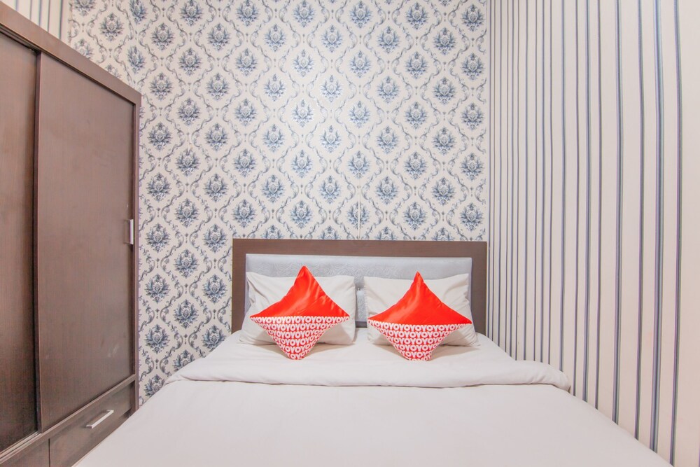 Residence 68 by OYO Rooms