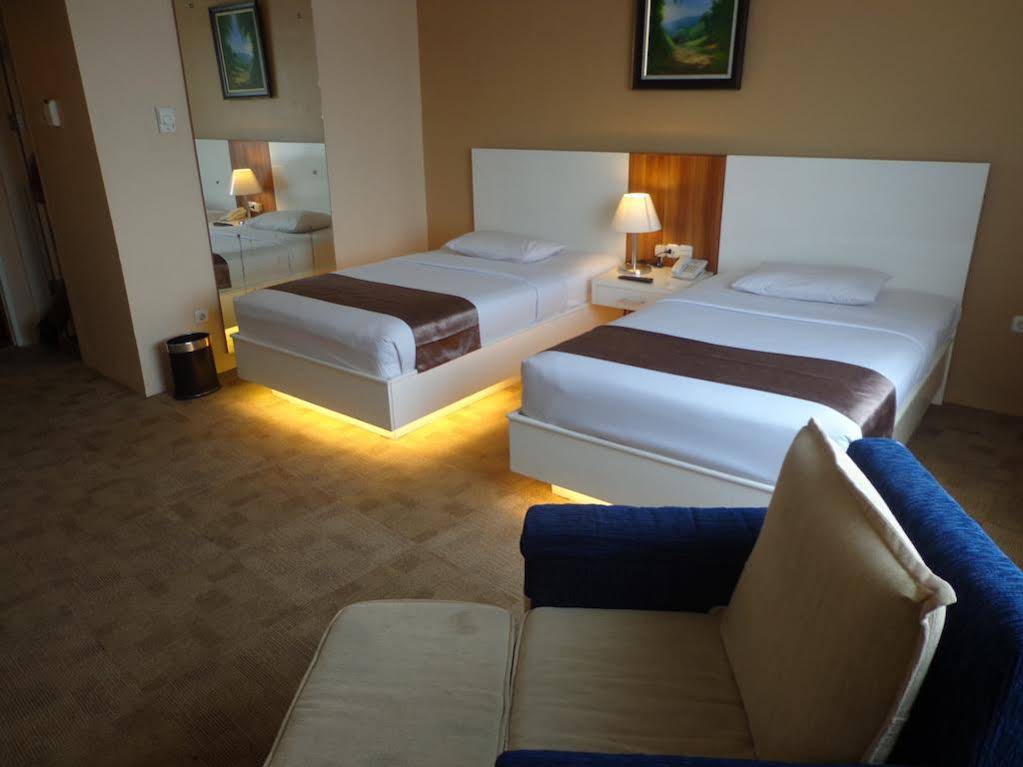 Sapadia Hotel Siantar
