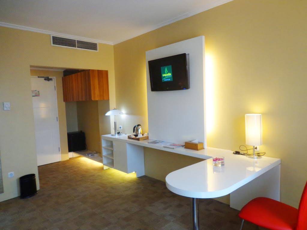 Sapadia Hotel Siantar