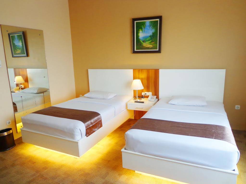 Sapadia Hotel Siantar