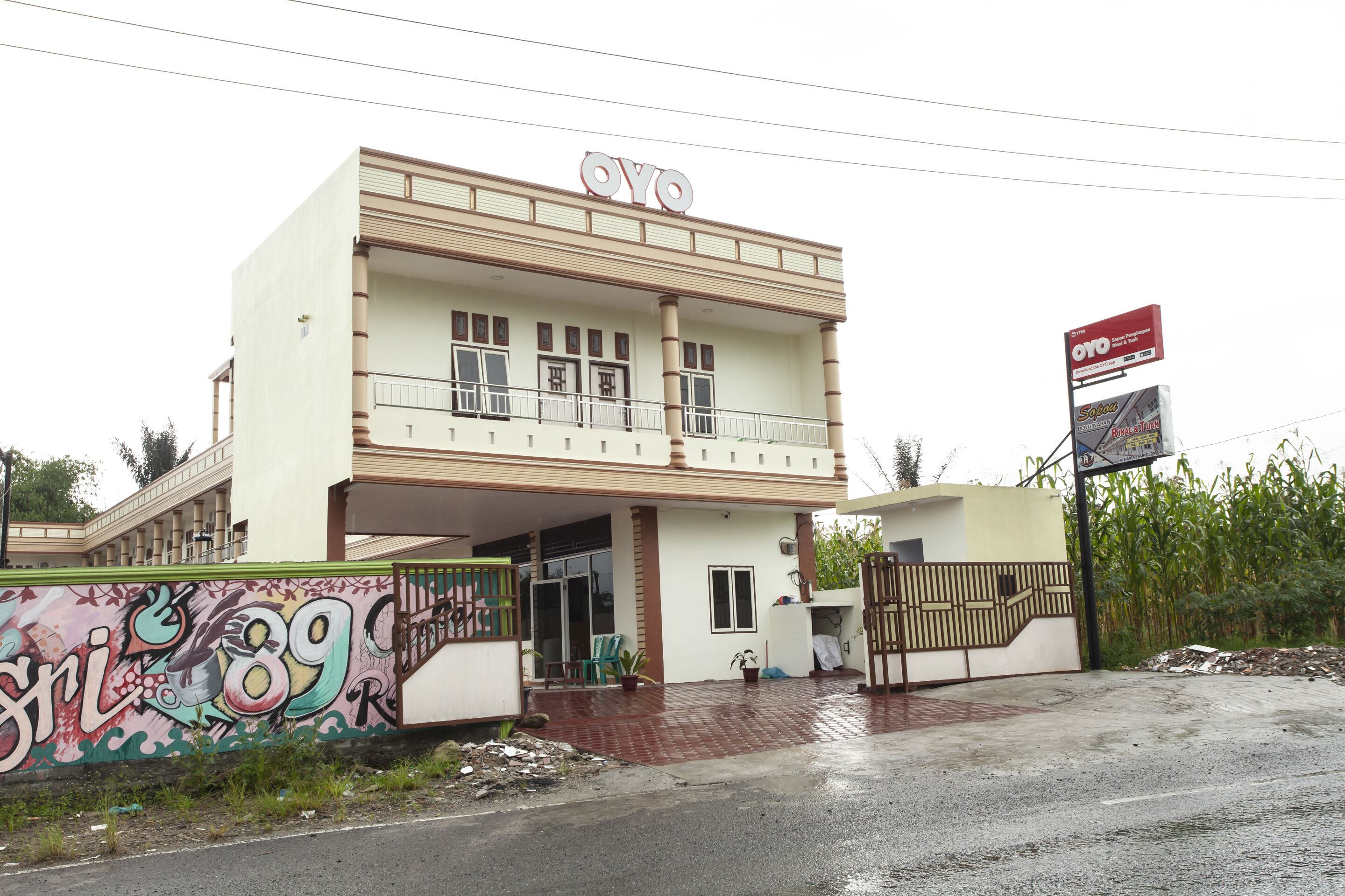 Sopou Penginapan Rinal & Tuah by OYO Rooms