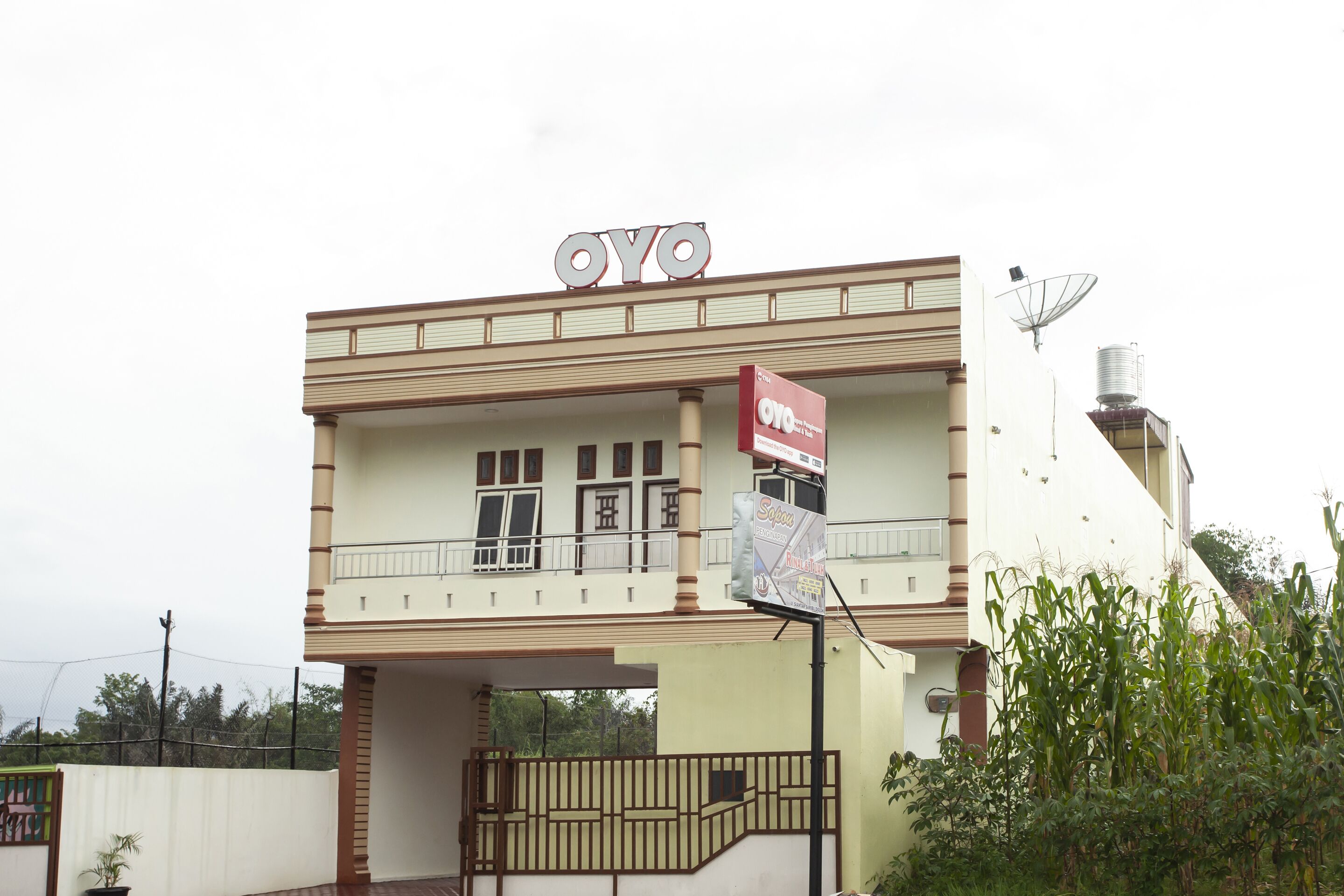 Sopou Penginapan Rinal & Tuah by OYO Rooms