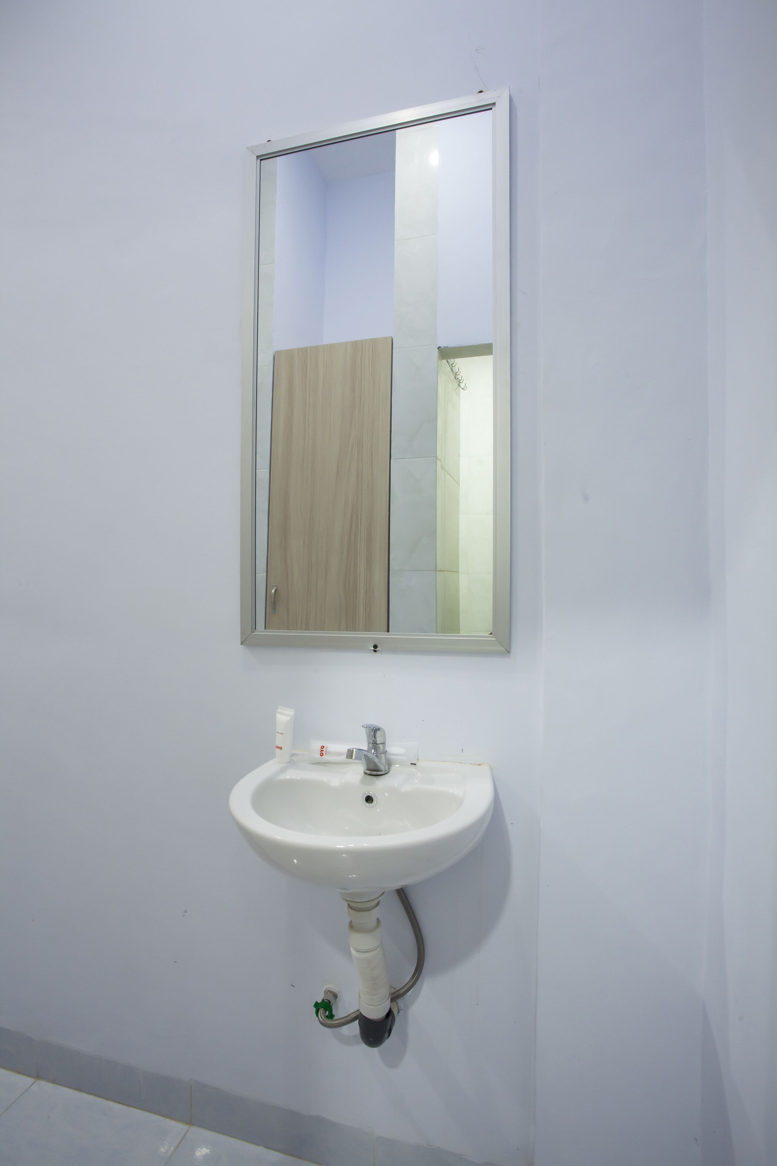Sopou Penginapan Rinal & Tuah by OYO Rooms