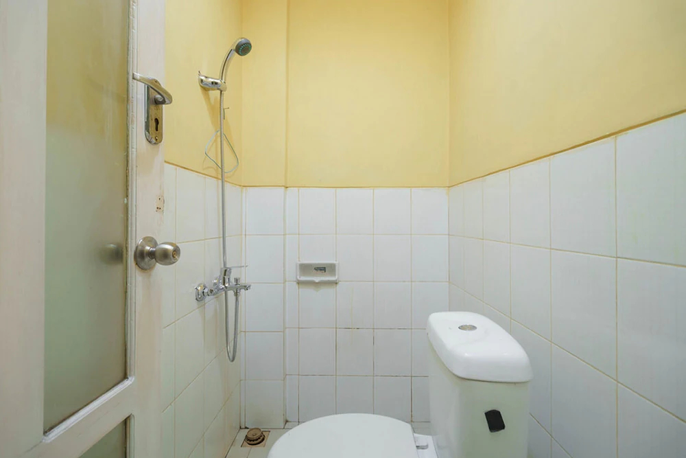 Note Hotel Syariah by OYO