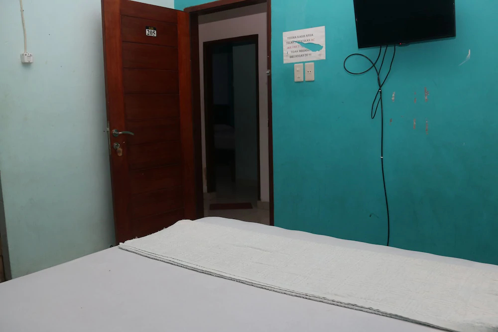 Wisma Sunshine by OYO Rooms