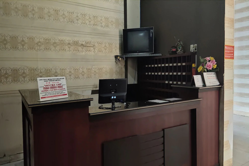 Wisma Sunshine by OYO Rooms