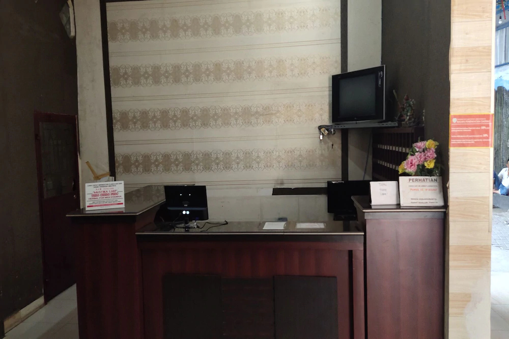 Wisma Sunshine by OYO Rooms