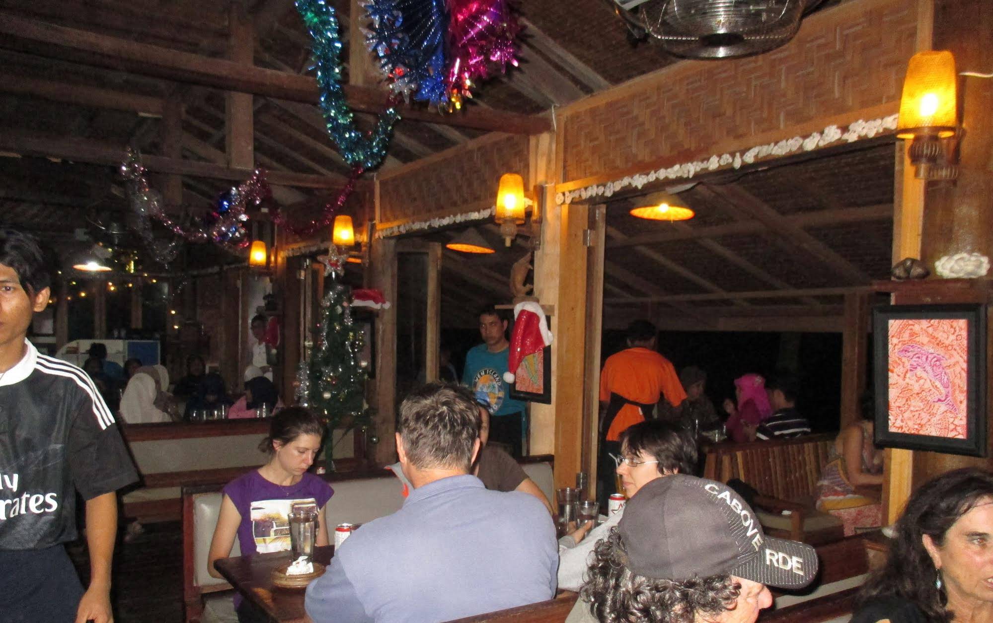 Freddies Santai Sumurtiga