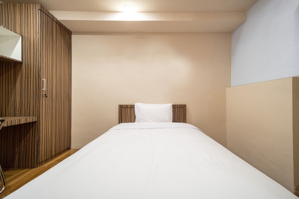 Hotel Harley by OYO Rooms