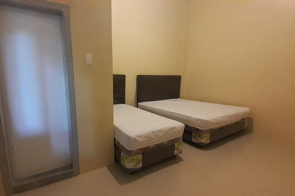 Hotel Harley by OYO Rooms