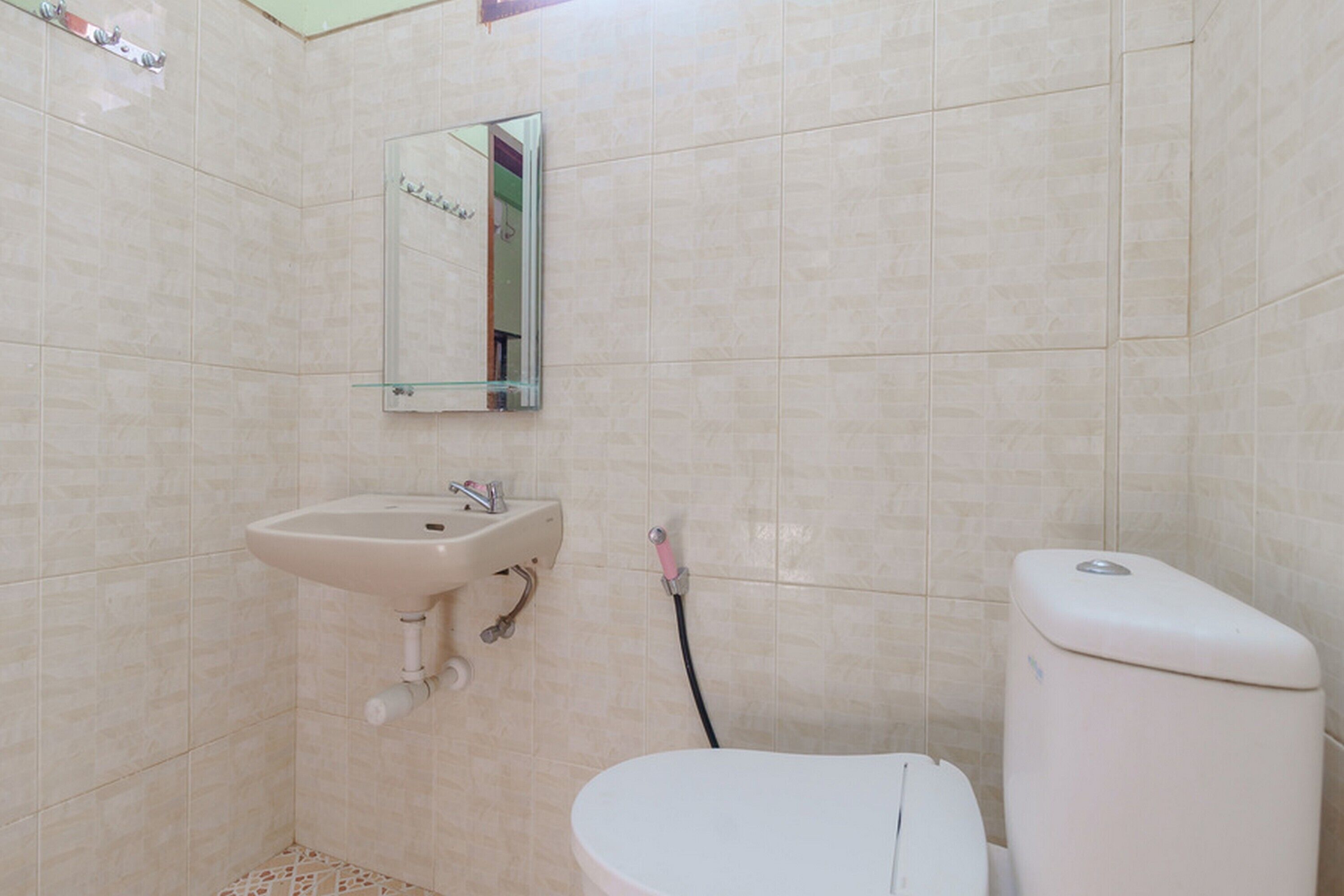 Reddoorz Syariah @ Iboih Beach Sabang