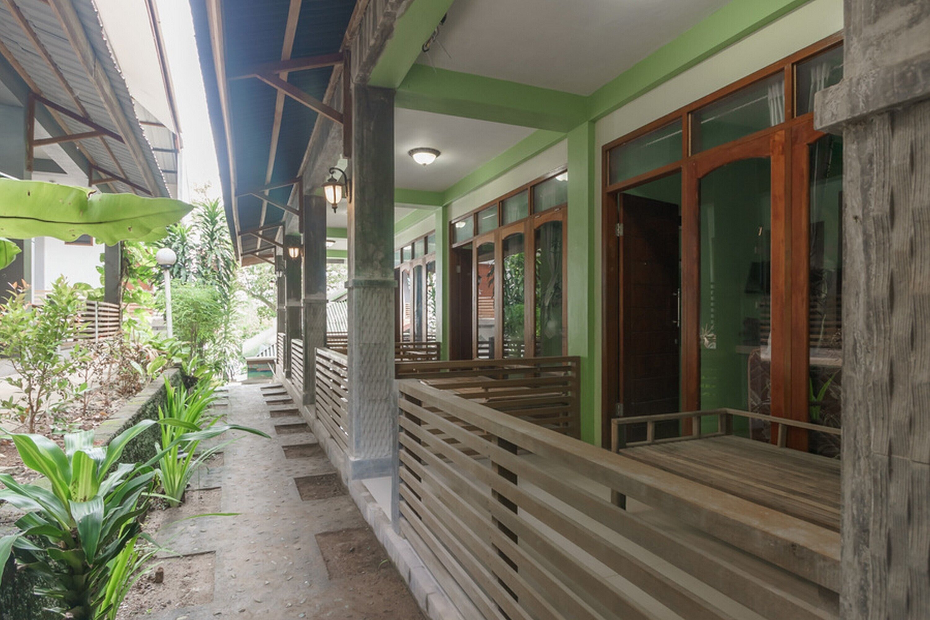 Reddoorz Syariah @ Iboih Beach Sabang