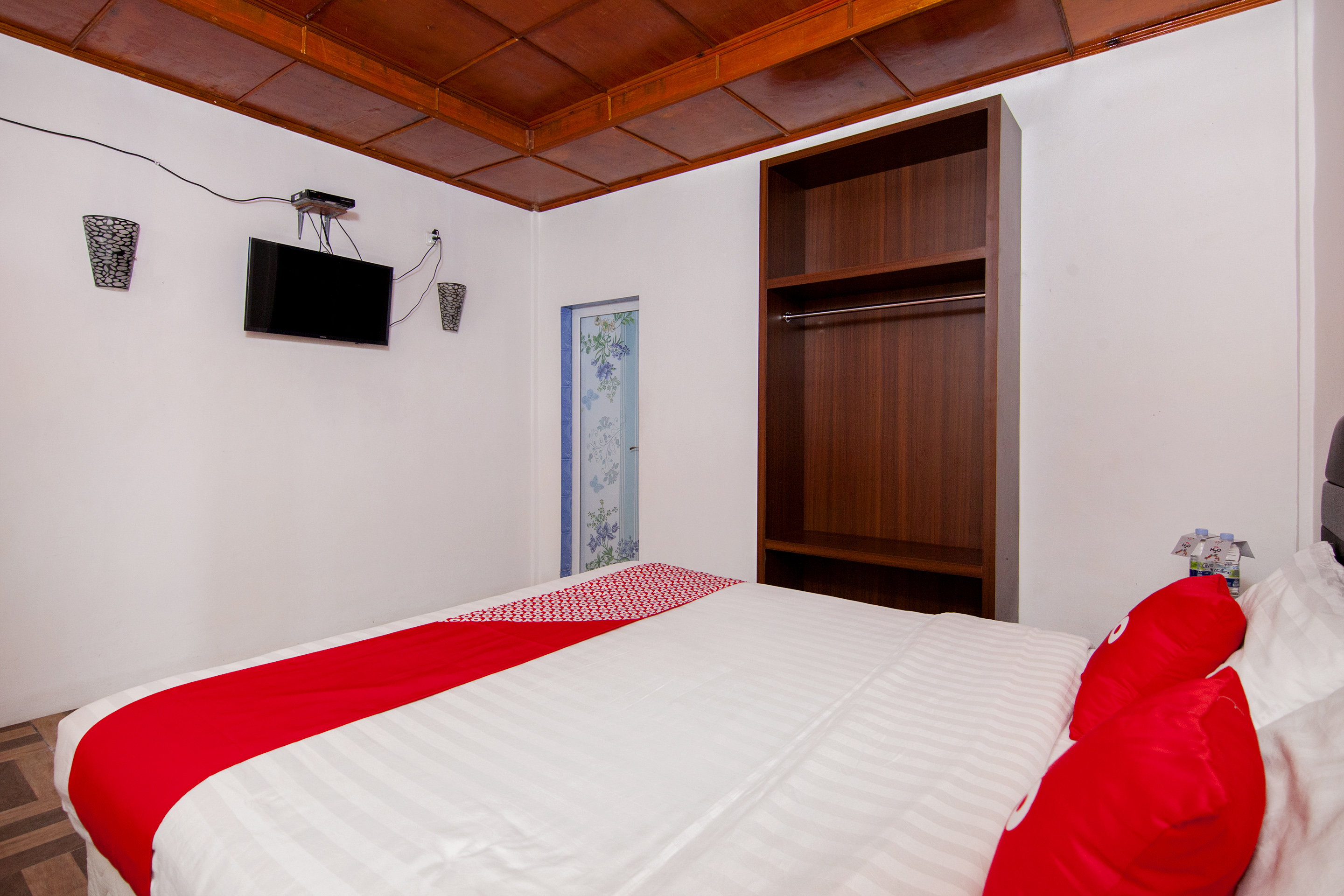 Dg Inn by OYO Rooms