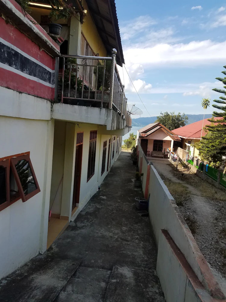 Marina Cottages