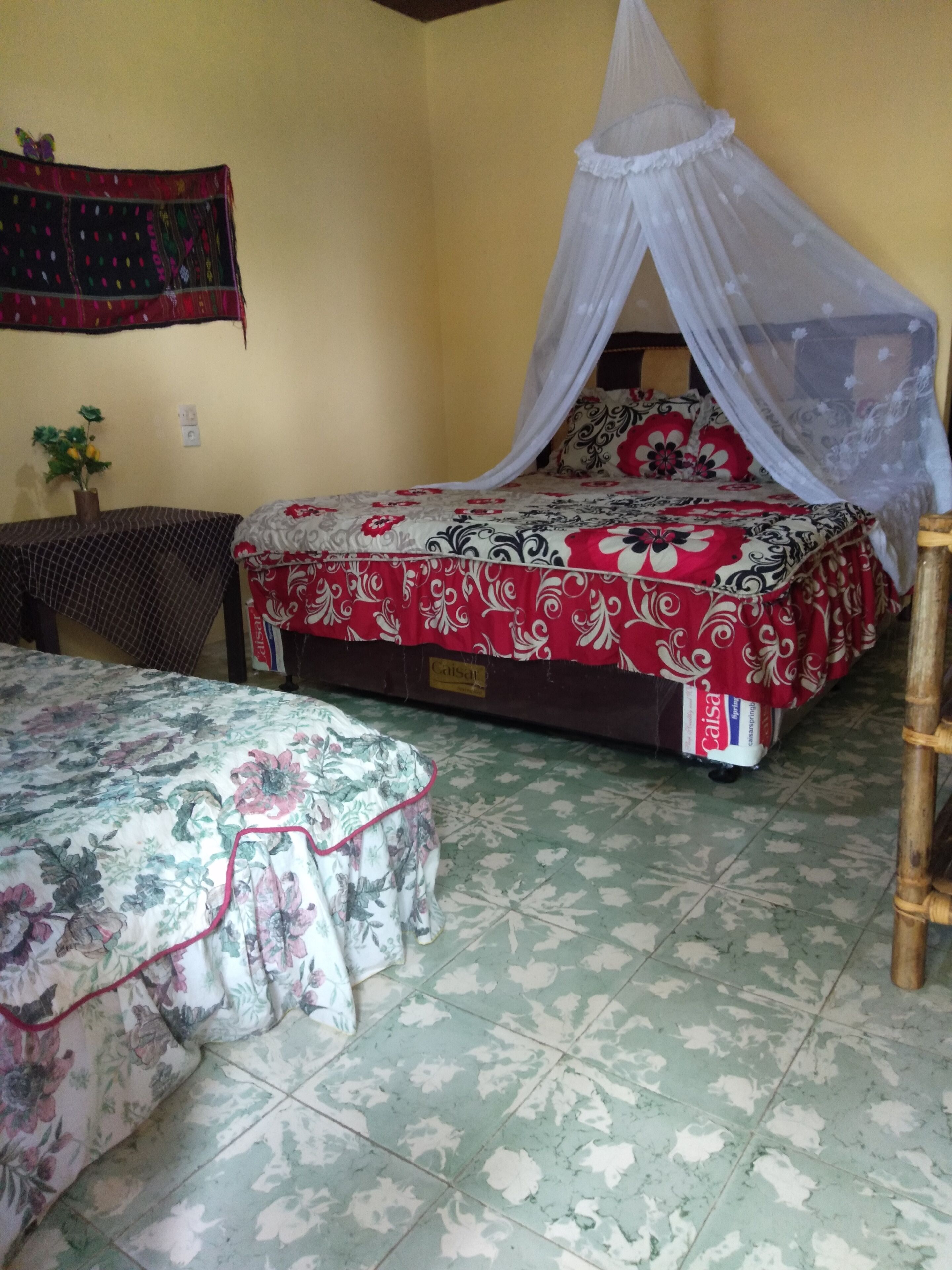 Merlyn Guest House