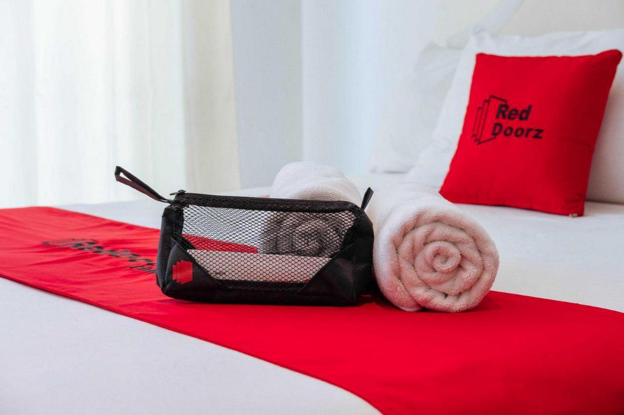 RedDoorz Plus @ Vantas Hotel Parbaba