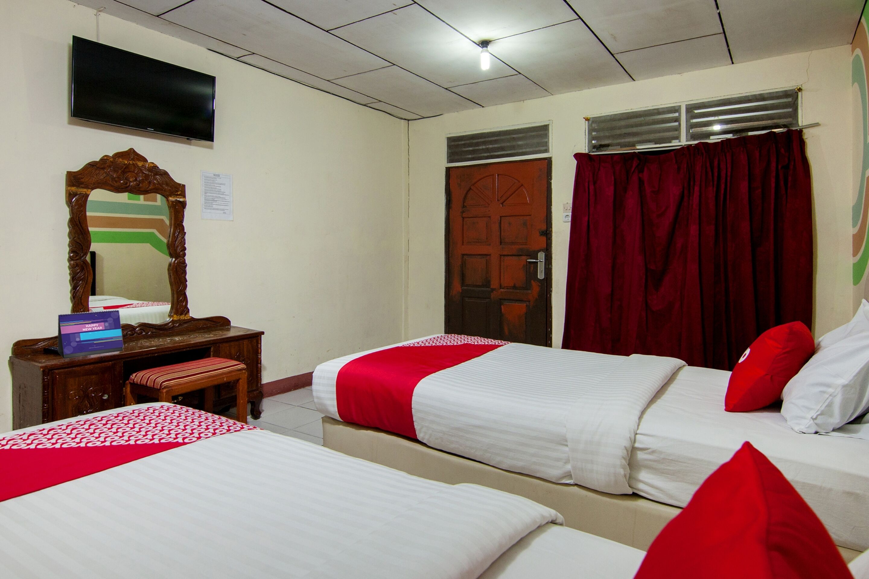 Thyesza Hotel by OYO Rooms