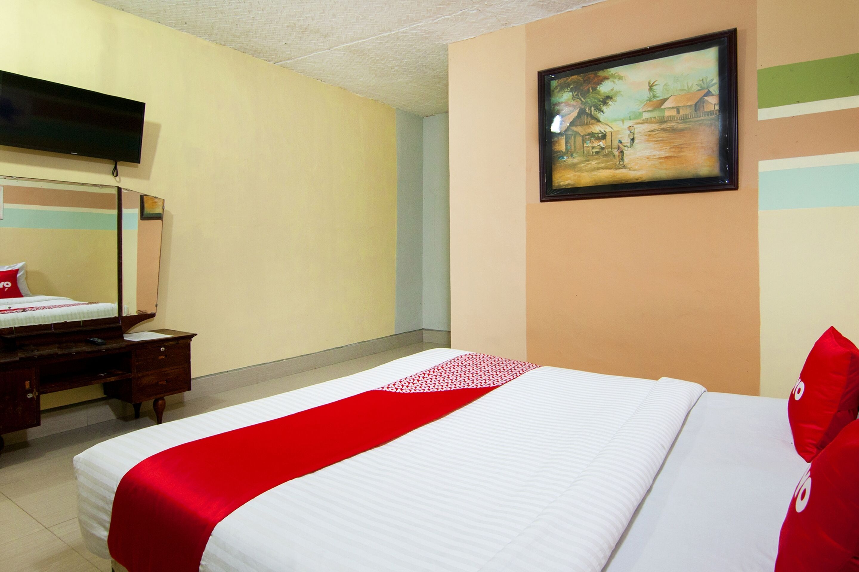 Thyesza Hotel by OYO Rooms