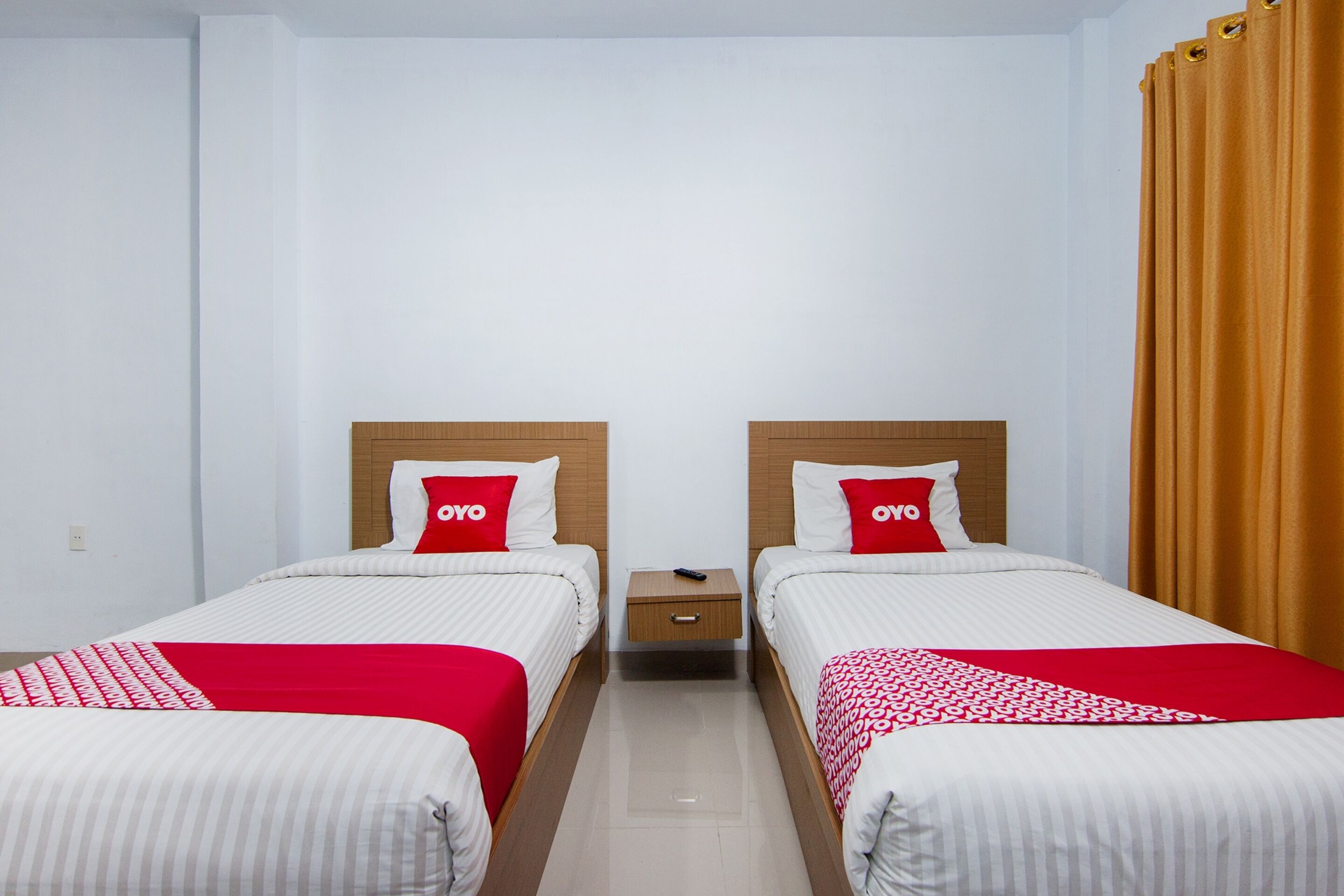 Thyesza Hotel by OYO Rooms