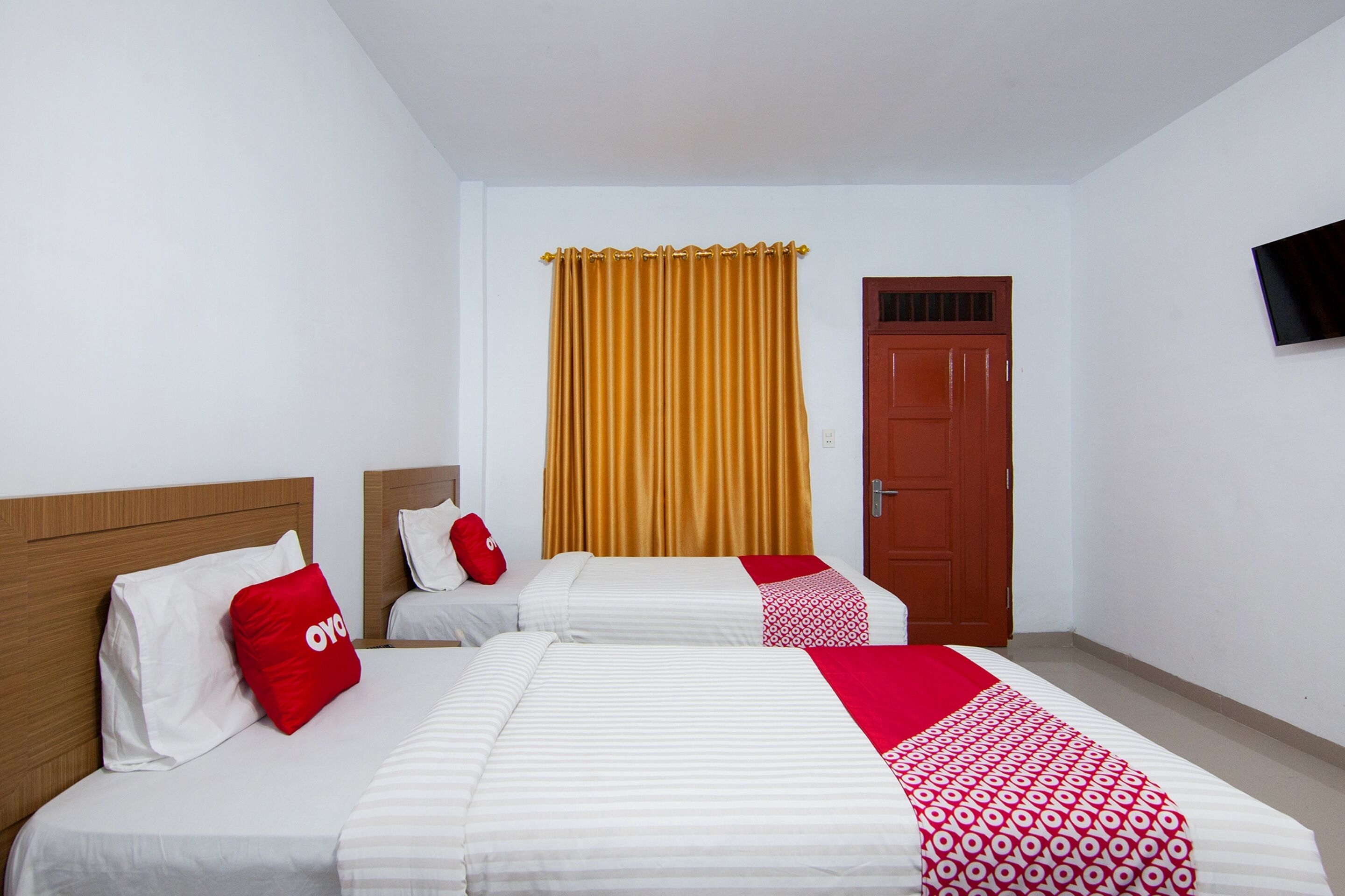 Thyesza Hotel by OYO Rooms