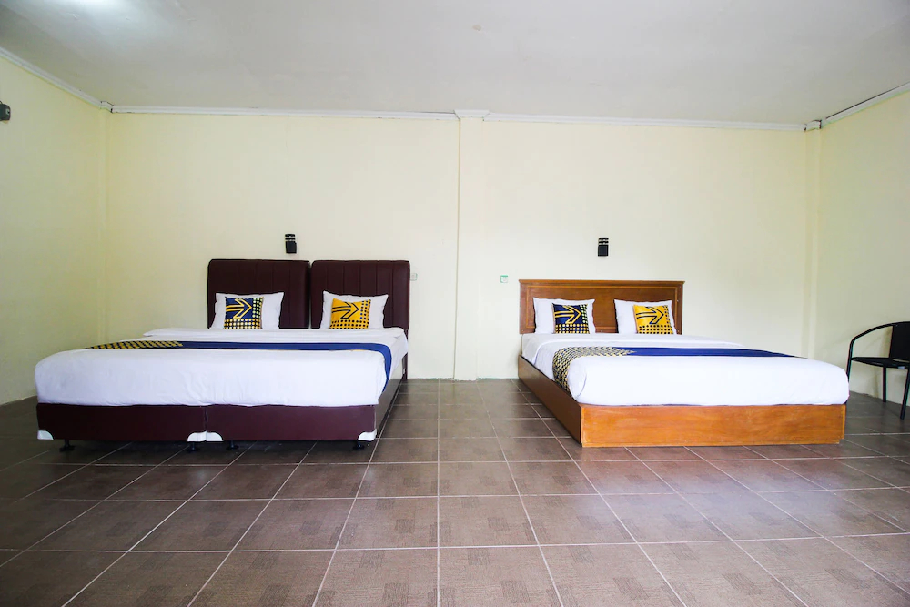 Hotel Yasmin by OYO Rooms