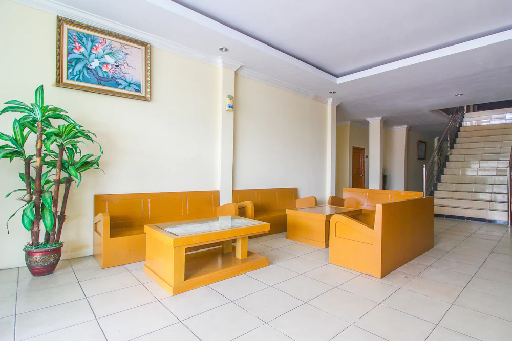 Hotel Yasmin by OYO Rooms