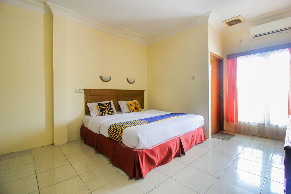 Hotel Yasmin by OYO Rooms