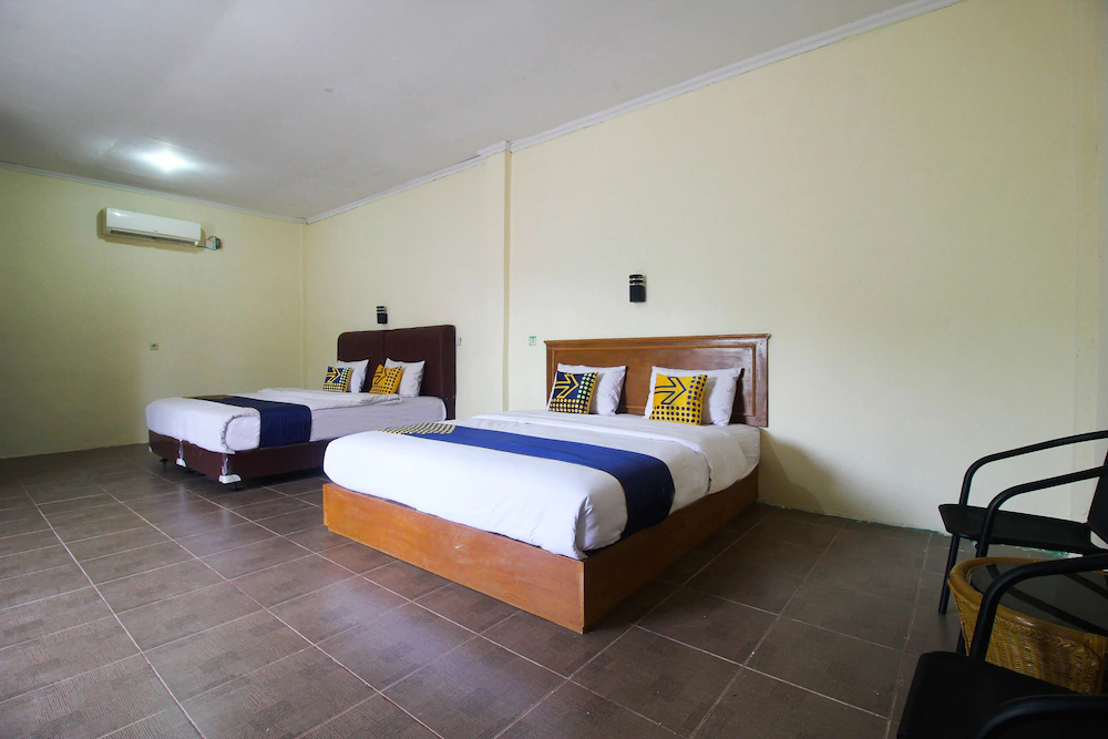 Hotel Yasmin by OYO Rooms