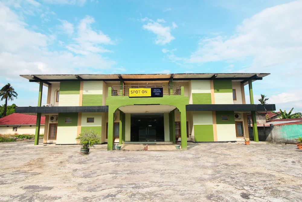Hotel Yasmin by OYO Rooms
