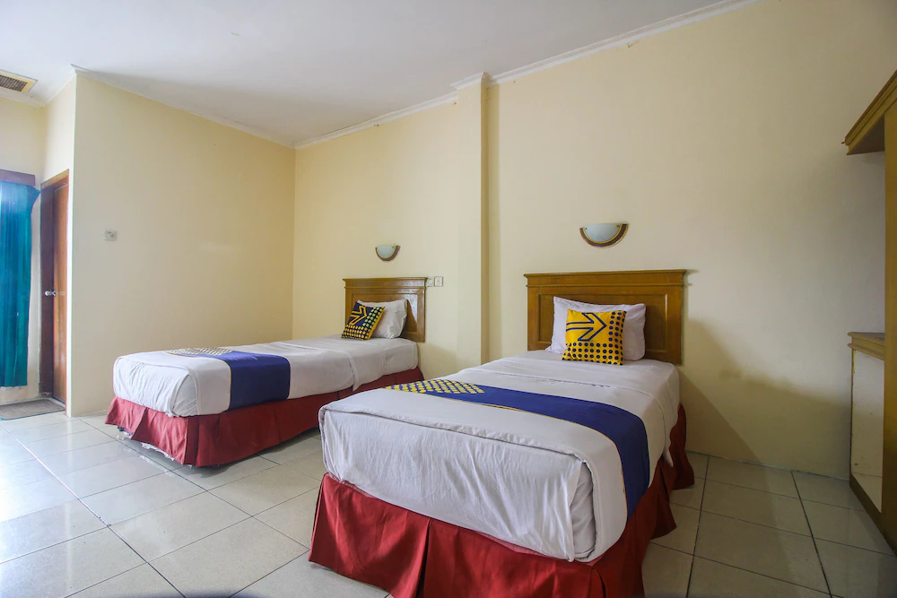 Hotel Yasmin by OYO Rooms