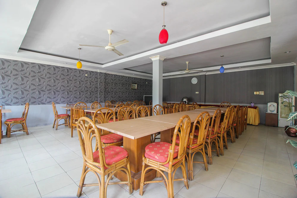 Hotel Yasmin by OYO Rooms