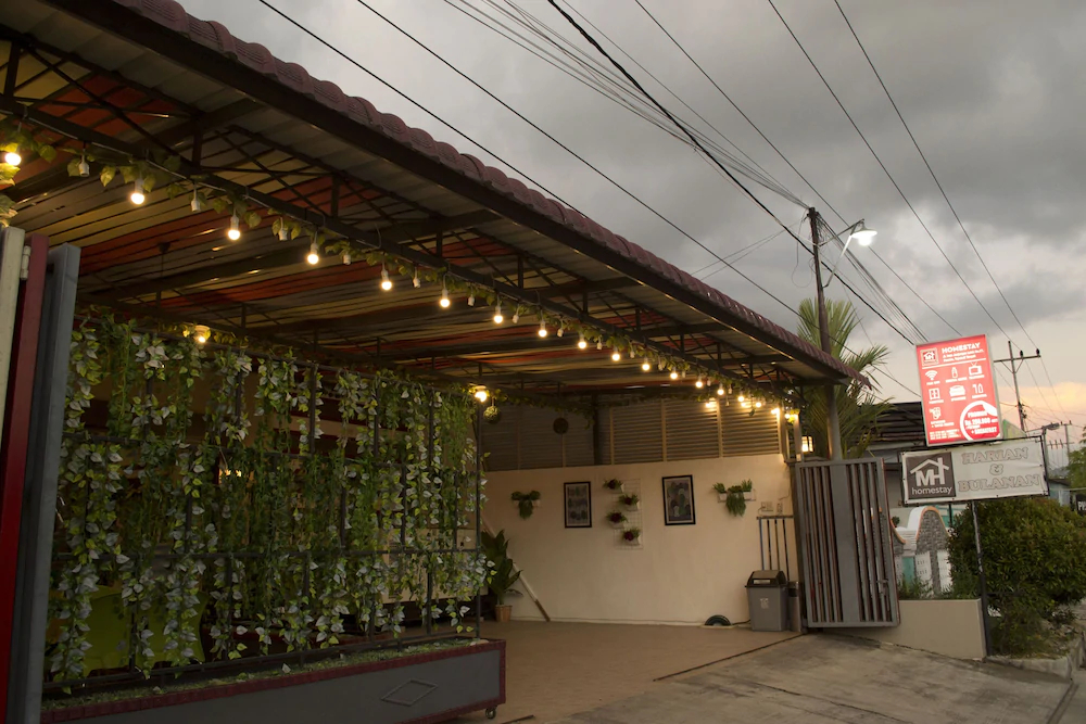 Mh Homestay by OYO Rooms