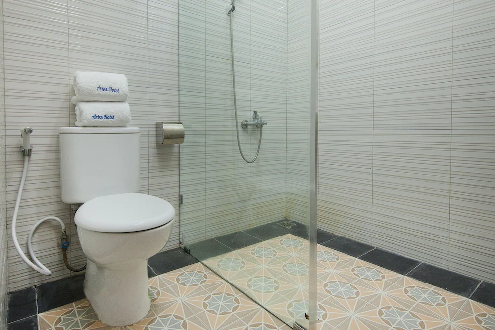 Aries Hotel by OYO Rooms