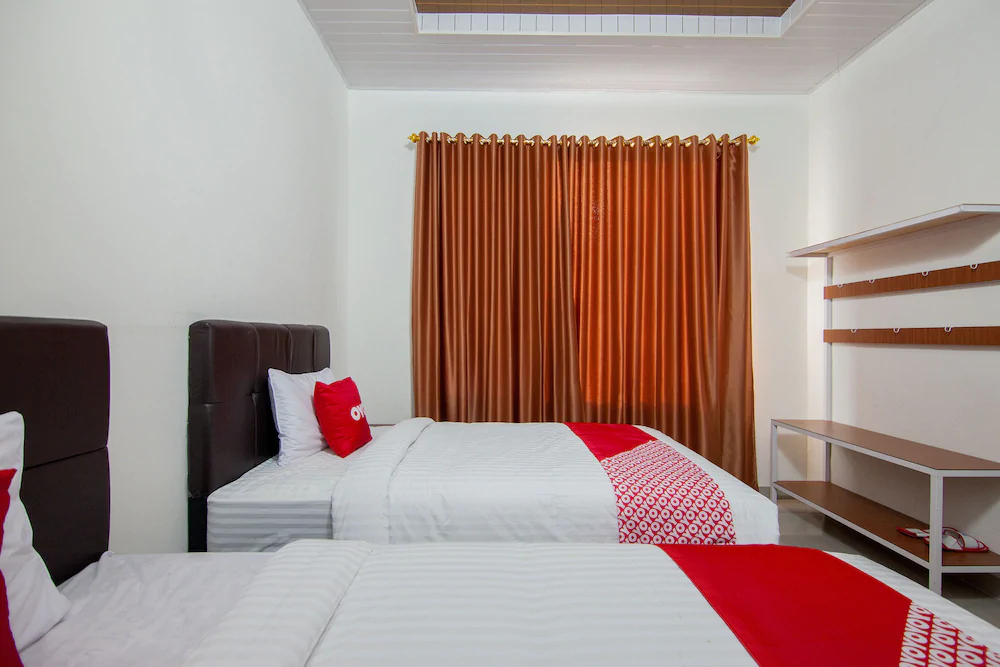 Aries Hotel by OYO Rooms