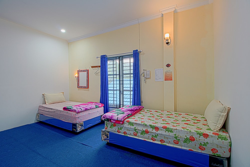 New Resort Almond