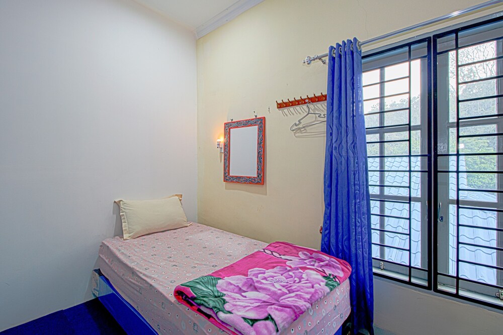 New Resort Almond