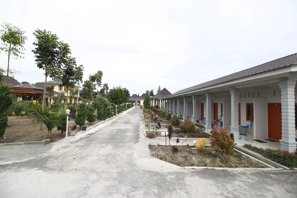 Noah Hotel Silangit by Airy Rooms