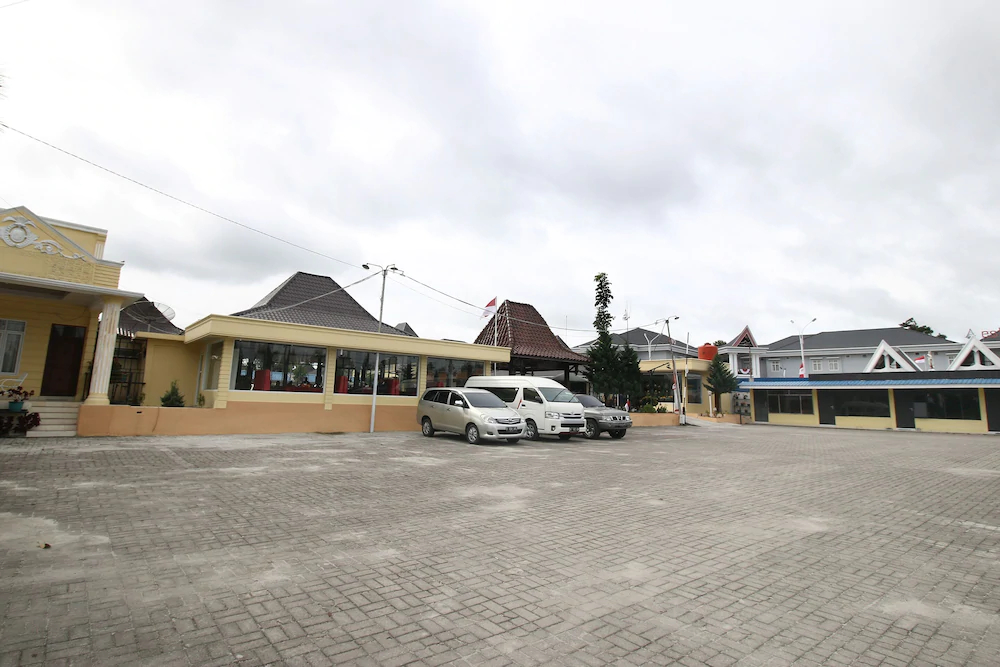 Noah Hotel Silangit by Airy Rooms