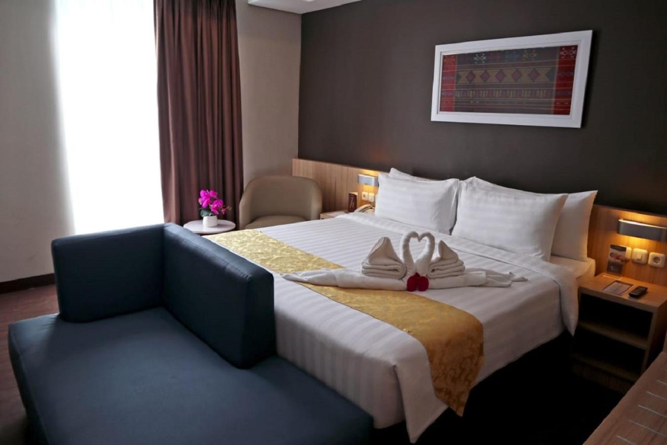 Anara Sky Kualanamu Hotel