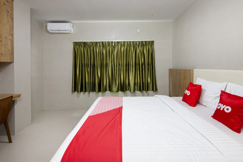 Gapura Hotel by OYO Rooms